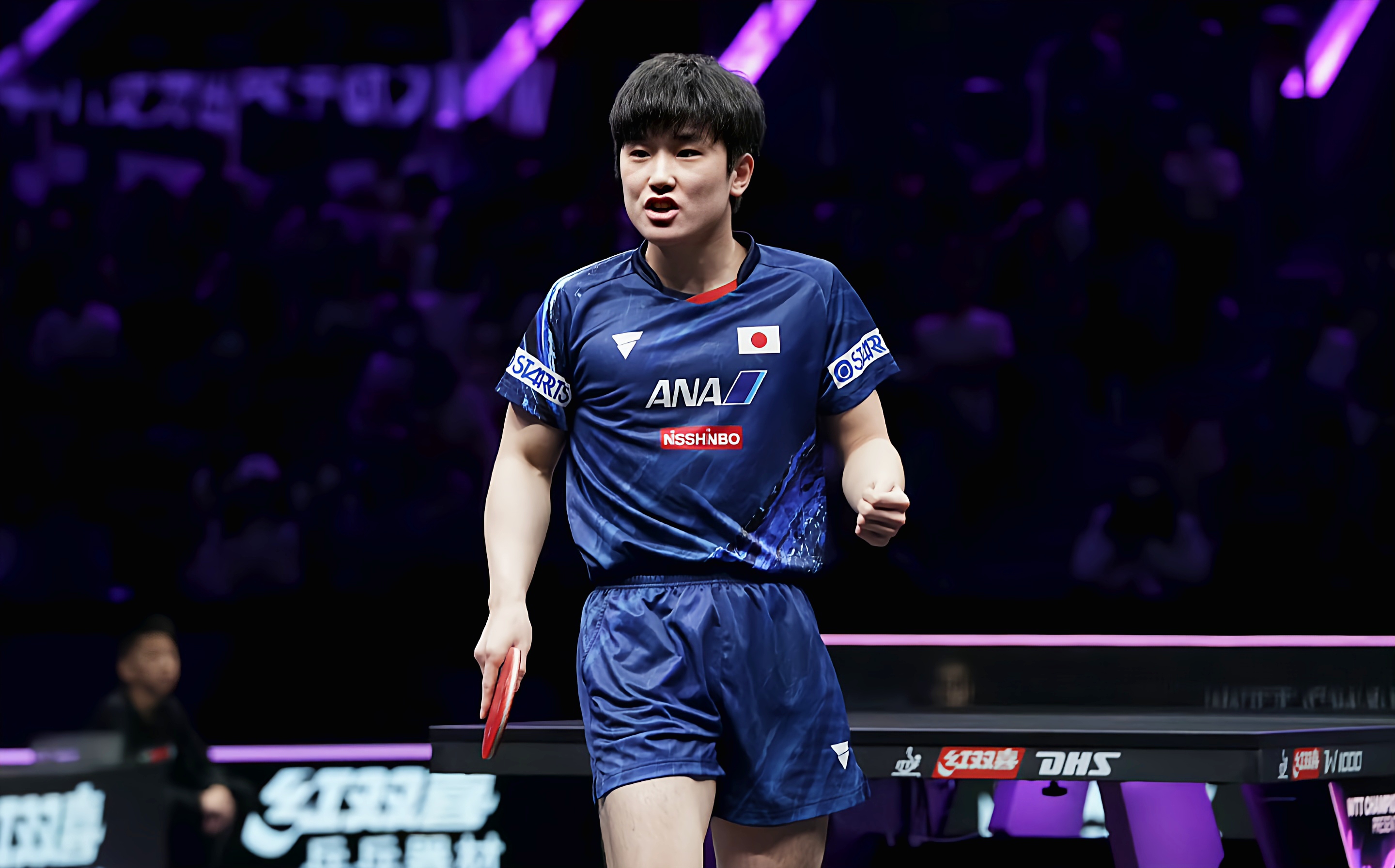 奥地利队力克中国队，张本智和点燃赛场