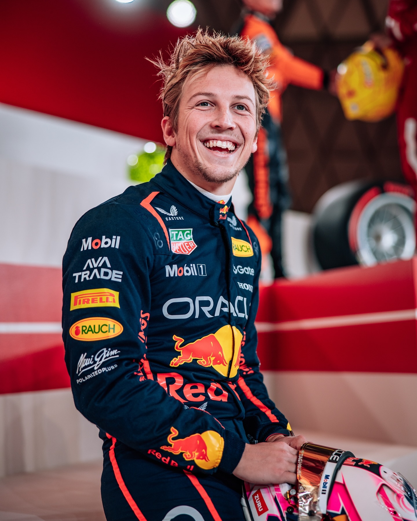 开云体育在线-索伯车队横扫红牛二队，诺里斯关键制胜